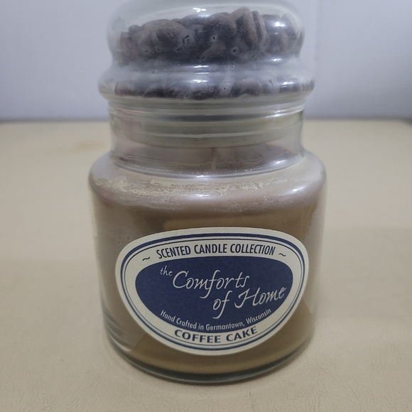 The Comfort Of Home Coffee Cake Scented Candle - Picture 1 of 11